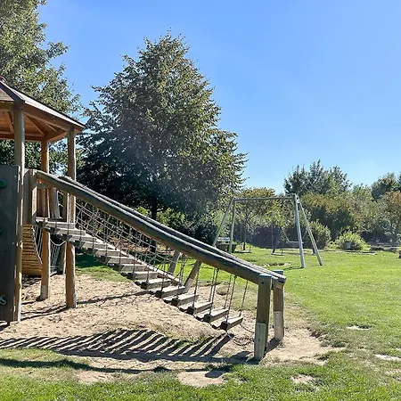 Urlauberdorf Haus 45b *